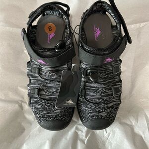 High Sierra Women's Black and Gray Athletic Shoes (size8)